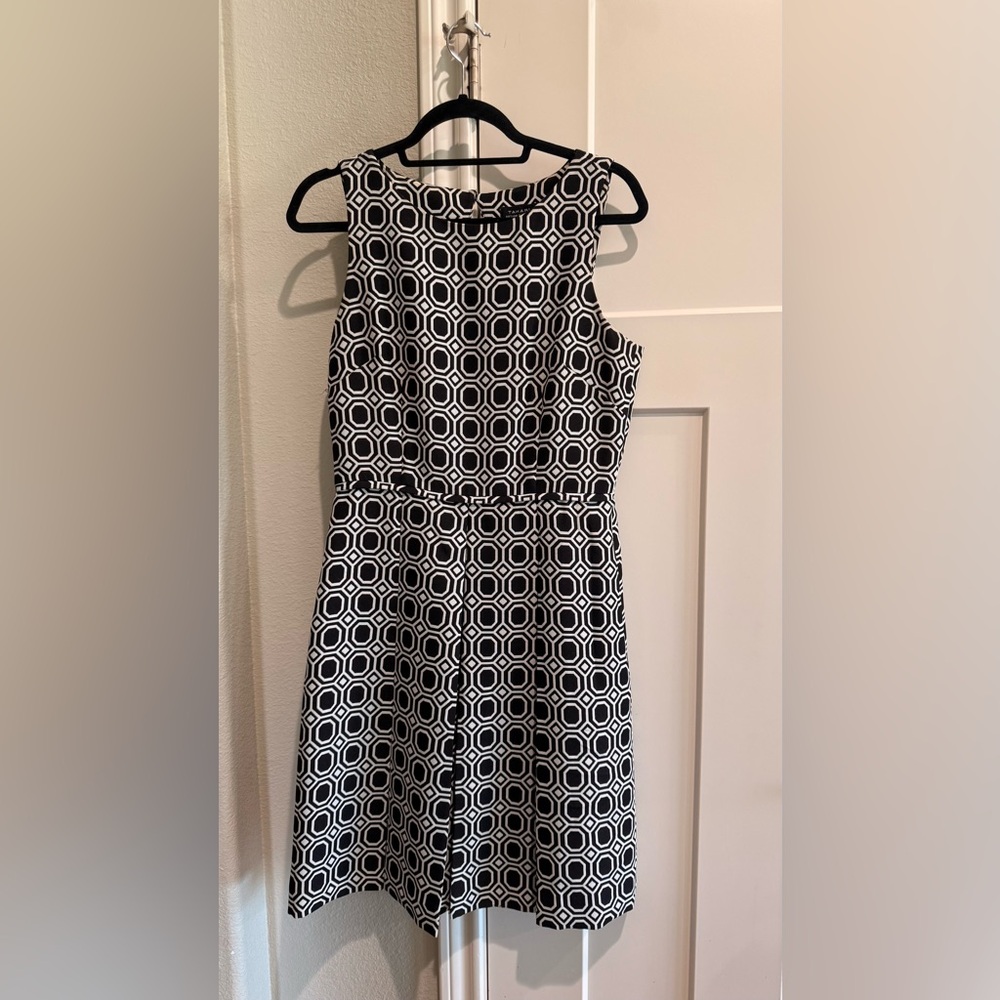 Tahari Black and White Hexagon Midi Dress